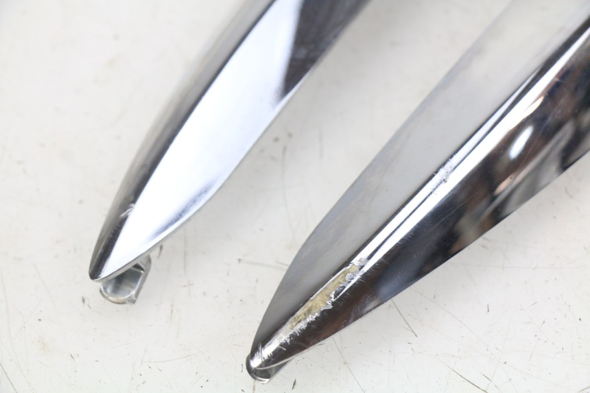 photo de Złącze owiewki tylnej PIAGGIO LIBERTY IGET 4T 50 (2015 - 2020) - Szczegół części