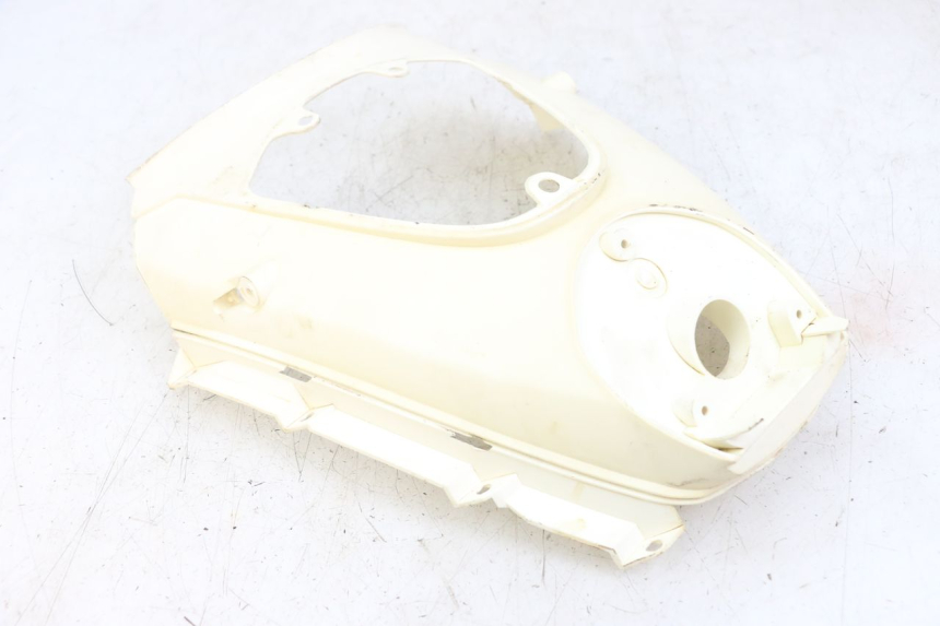 photo de Złącze tylnej owiewki SYM MIO 50 (2011 - 2017) - Inny kąt widzenia