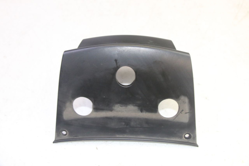 photo de Złącze owiewki tylnej PIAGGIO MP3 HPE 350 (2018 - 2020) - Inny kąt widzenia