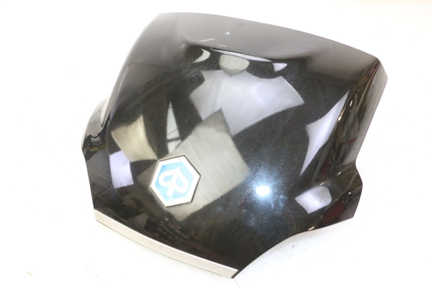 photo de Złącze tylnej owiewki PIAGGIO MP3 RL 250 (2006 - 2010) - Widok główny