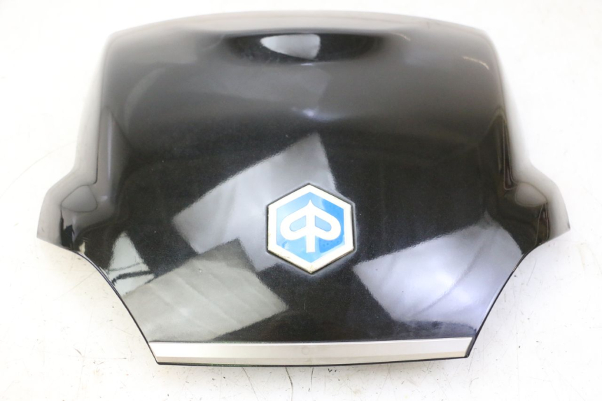 photo de Złącze tylnej owiewki PIAGGIO MP3 RL 250 (2006 - 2010) - Punkty mocowania