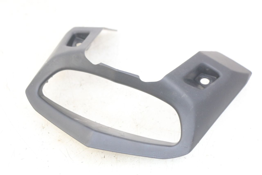 photo de Złącze tylnej owiewki YAMAHA MT ABS 125 (2014 - 2018) - Widok główny