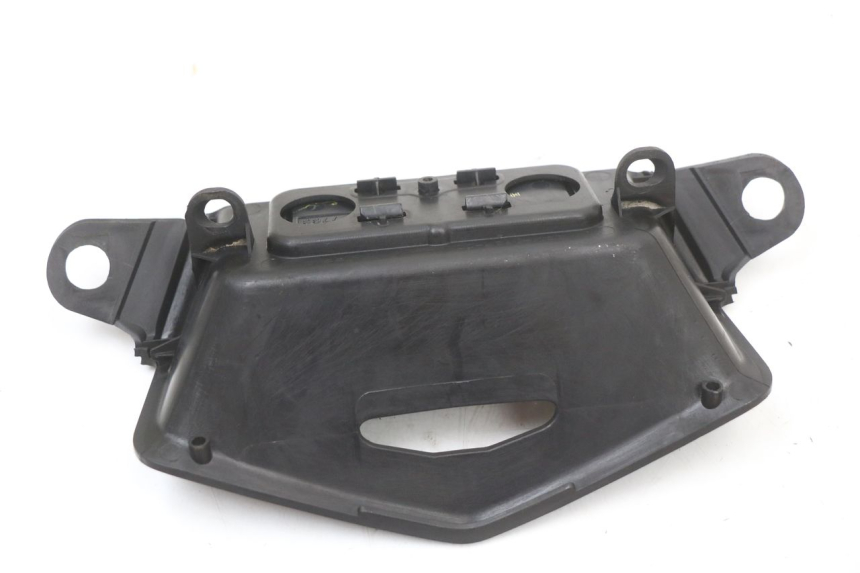 photo de Złącze tylnej owiewki MBK MW TRYPTIK 125 (2014 - 2016) - Inny kąt widzenia