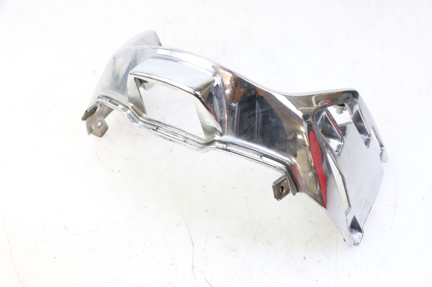 photo de Złącze tylnej owiewki KYMCO LIKE 4T 50 (2019 - 2025) - Zoom stanu zużycia