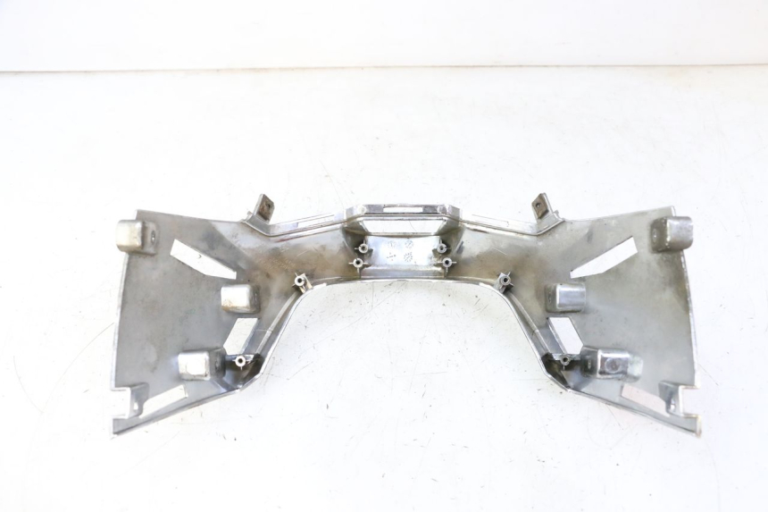 photo de Złącze tylnej owiewki KYMCO LIKE 4T 50 (2019 - 2025) - Widok ogólny