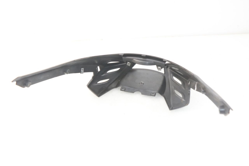 photo de Złącze tylnej owiewki PIAGGIO NEW TYPHOON 50 (2010 - 2017) - Zoom stanu zużycia