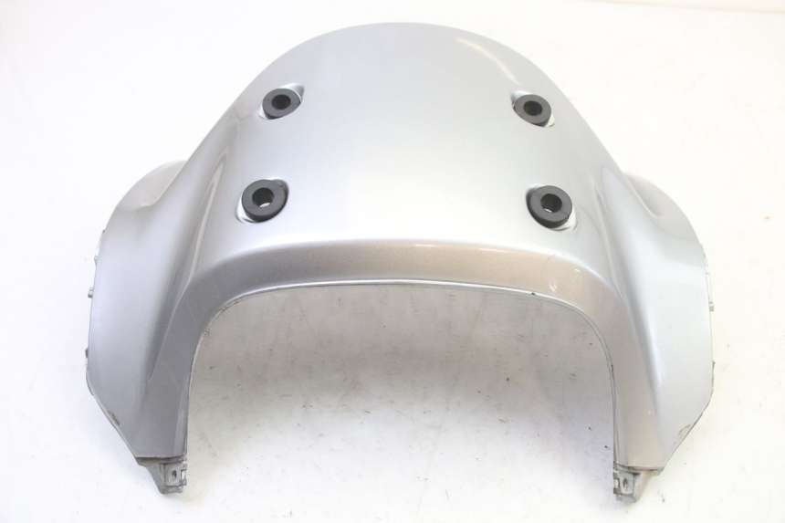 photo de Złącze tylnej owiewki HONDA NTV DEAUVILLE 650 (2001 - 2006) - Inny kąt widzenia