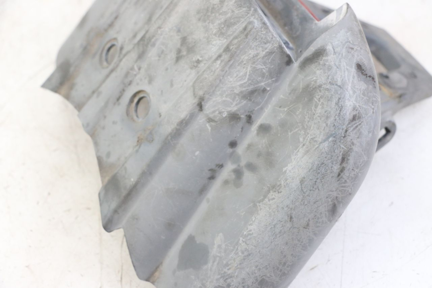 photo de Złącze owiewki tylnej PEUGEOT LUDIX ONE 50 (2005 - 2008) - Zoom stanu zużycia