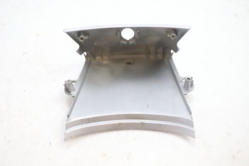 photo de Złącze tylnej owiewki HONDA SCV LEAD 100 (2003 - 2007) - Widok ogólny