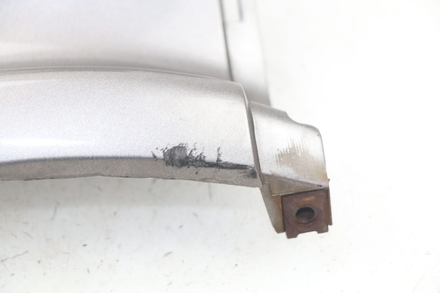 photo de Złącze owiewki tylnej MBK SKYLINER 125 (2004 - 2007) - Część sprawdzona