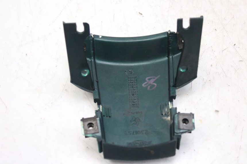 photo de Złącze tylnej owiewki TRIUMPH SPRINT ST 955 (1999 - 2001) - Widok ogólny