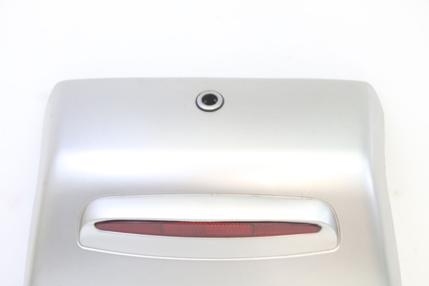 photo de Złącze tylnej owiewki PIAGGIO SUPER LX 125 (2000 - 2003) - Inny kąt widzenia