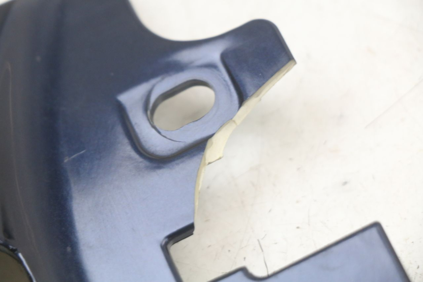 photo de Złącze górnej tylnej owiewki QUADRO 3D S 350 (2013 - 2018) - Widok ogólny