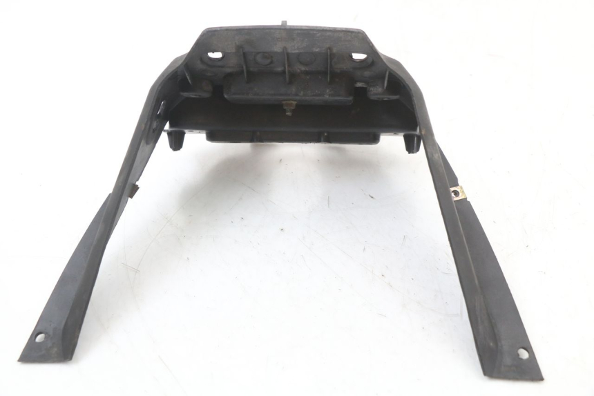 photo de Złącze górnej tylnej owiewki KYMCO AGILITY CARRY 50 (2011 - 2020) - Inny kąt widzenia