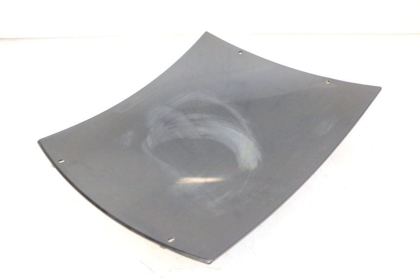 photo de Złącze górnej tylnej owiewki BMW C1 125 (2000 - 2003) - Punkty mocowania