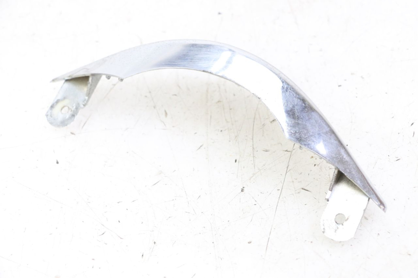 photo de Złącze górnej tylnej owiewki DAELIM BESBI 125 (2007 - 2008) - Szczegół części