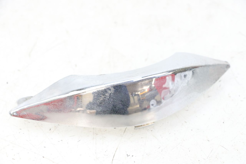 photo de Złącze górnej tylnej owiewki DAELIM BESBI 125 (2007 - 2008) - Widok ogólny