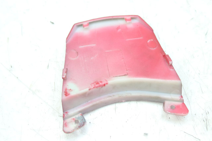 photo de Złącze górnej tylnej owiewki WAYSCRAL E-SPEED 1 (2022 - 2024) - Zoom stanu zużycia