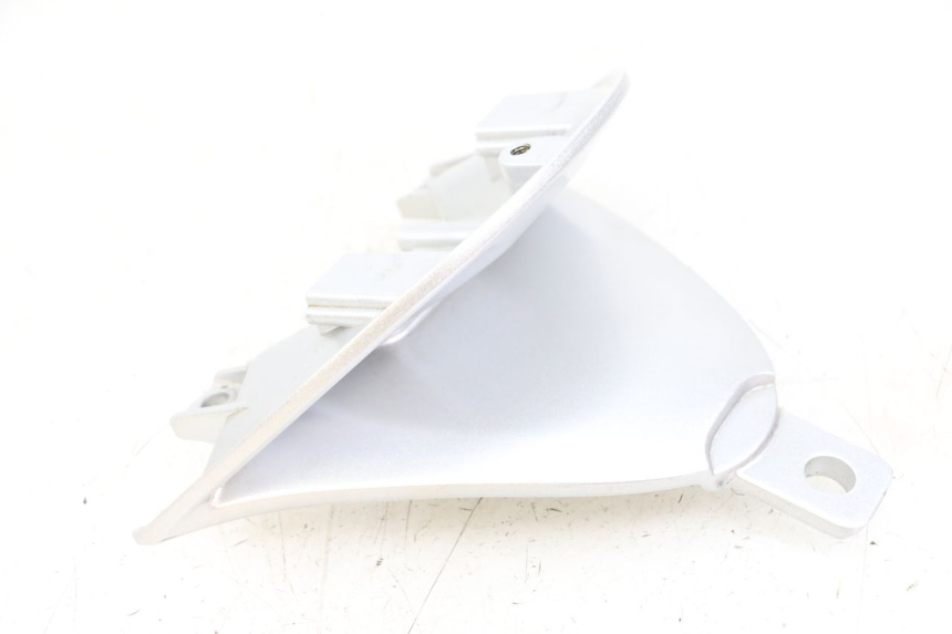 photo de Złącze górnej tylnej owiewki WAYSCRAL E-START 1 (2018 - 2022) - Inny kąt widzenia