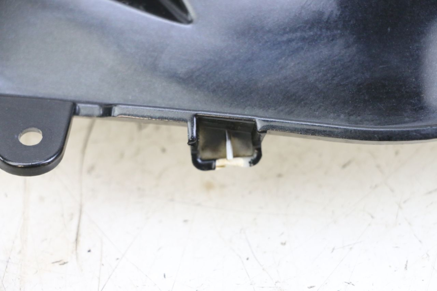 photo de Złącze górnej tylnej owiewki EBROH BRAVO GLE 1 (2020 - 2024) - Widok ogólny