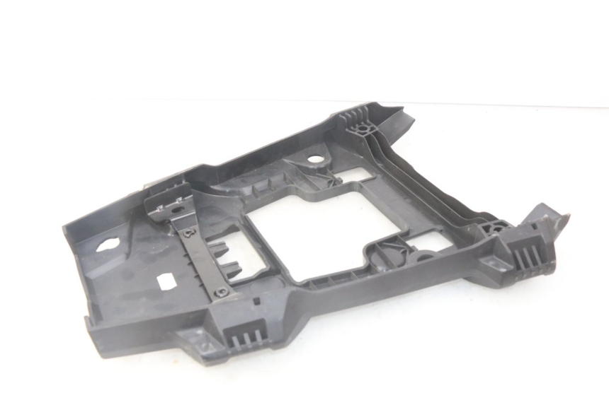 photo de Złącze górnej tylnej owiewki BMW F GS K81 850 (2018 - 2023) - Punkty mocowania