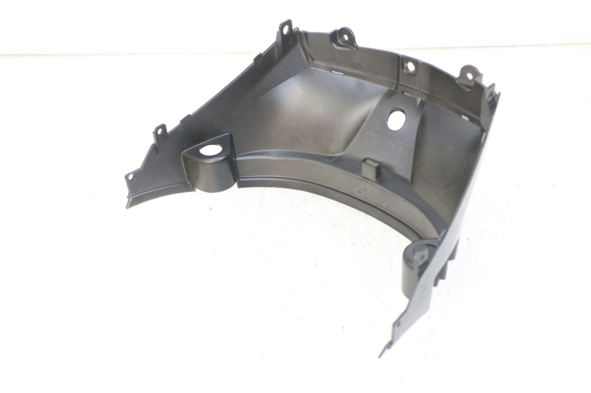 photo de Złącze górnej tylnej owiewki SYM FIDDLE 3 III 50 (2014 - 2020) - Inny kąt widzenia