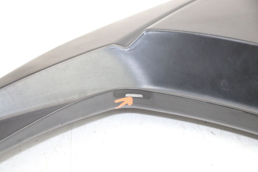 photo de Złącze górnej tylnej owiewki HONDA FORZA 125 (2021 - 2025) - Widok ogólny