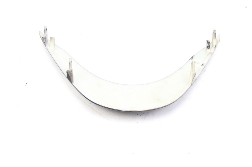 photo de Złącze górnej tylnej owiewki REVATTO IMPERATOR 125 (2007 - 2015) - Zbliżenie techniczne