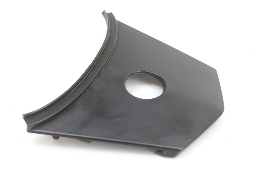 photo de Złącze górnej tylnej owiewki SYM JET 14 4T 50 (2018 - 2022) - Widok główny