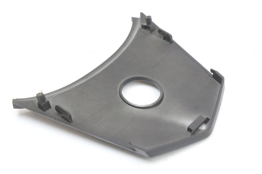 photo de Złącze górnej tylnej owiewki SYM JET 14 4T 50 (2018 - 2022) - Zoom stanu zużycia