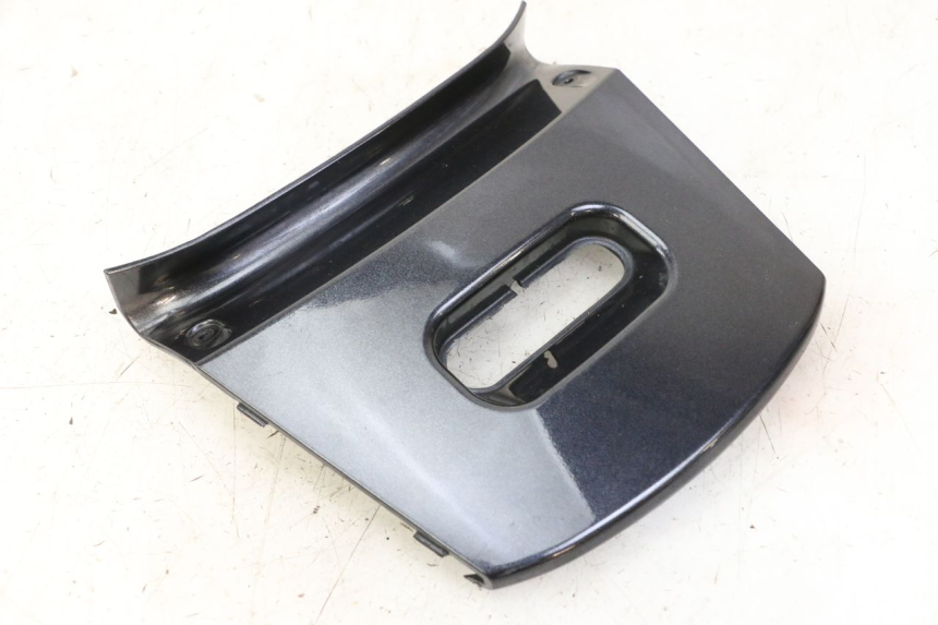 photo de Złącze górnej tylnej owiewki KYMCO XCITING 500 (2007 - 2010) - Widok główny