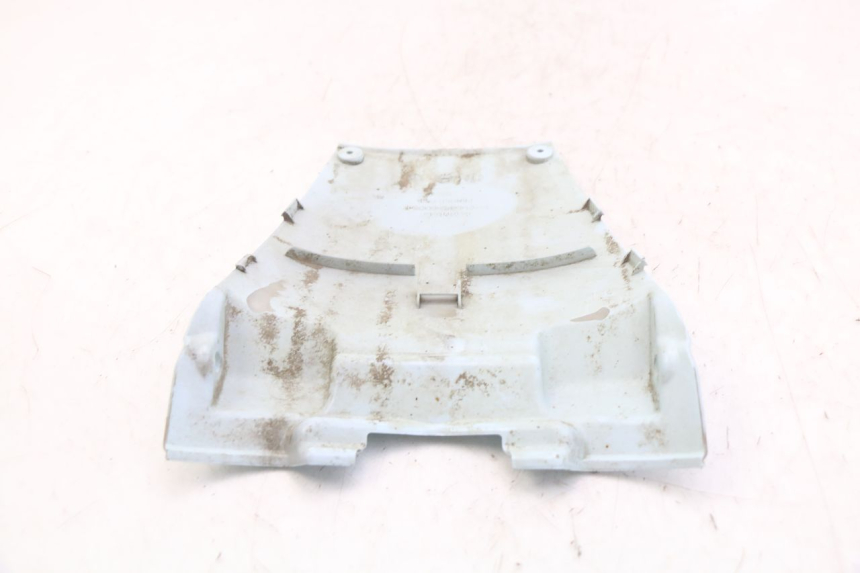 photo de Złącze górnej tylnej owiewki KYMCO LIKE 4T 50 (2009 - 2018) - Zoom stanu zużycia