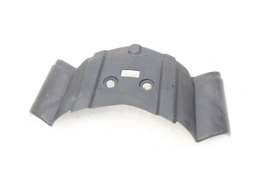 photo de Złącze górnej tylnej owiewki PEUGEOT LUDIX 50 (2008 - 2017) - Zoom stanu zużycia