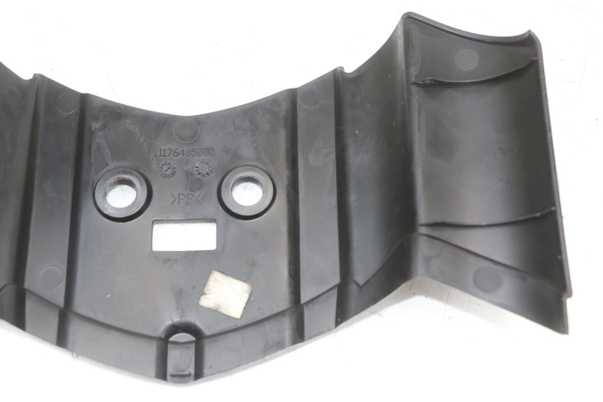 photo de Złącze górnej tylnej owiewki PEUGEOT LUDIX 50 (2005 - 2007) - Punkty mocowania