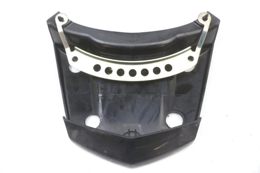 photo de Złącze górnej tylnej owiewki MBK MW TRYPTIK 125 (2014 - 2016) - Inny kąt widzenia