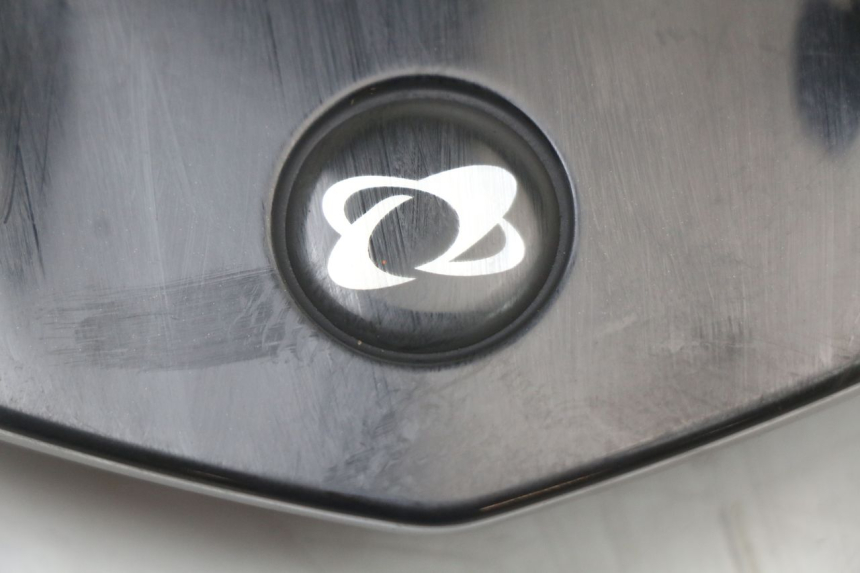 photo de Złącze górnej tylnej owiewki MBK MW TRYPTIK 125 (2014 - 2016) - Widok ogólny