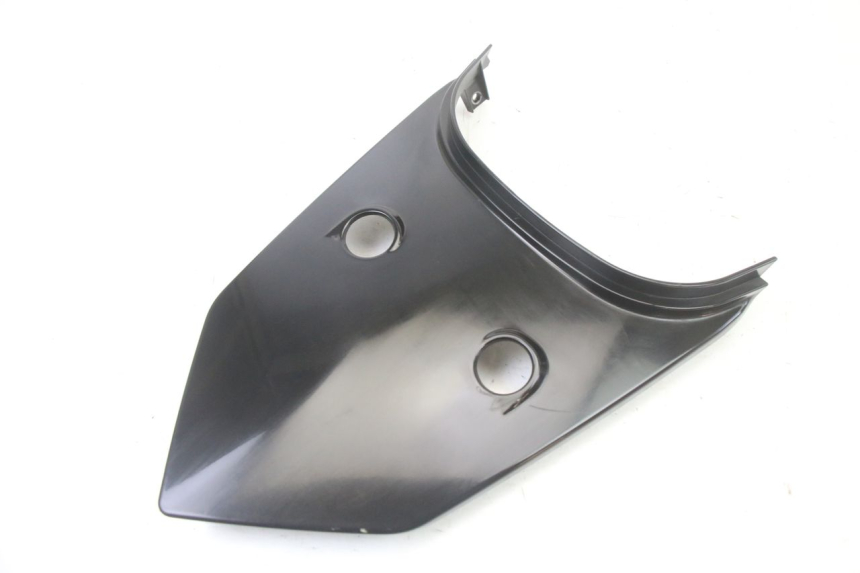 photo de Złącze górnej tylnej owiewki SYM ORBIT III 3 4T 50 (2021 - 2025) - Szczegół części