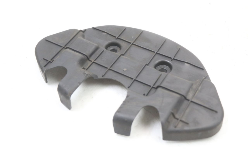 photo de Złącze górnej tylnej owiewki PEUGEOT DJANGO 125 (2014 - 2017) - Zoom stanu zużycia