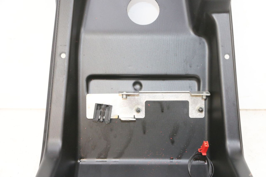 photo de Złącze górnej tylnej owiewki LIGIER PULSE 3 1 (2014 - 2020) - Część sprawdzona