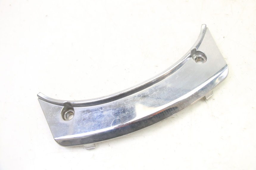 photo de Złącze górnej tylnej owiewki PEUGEOT SATELIS 250 (2006 - 2012) - Widok główny