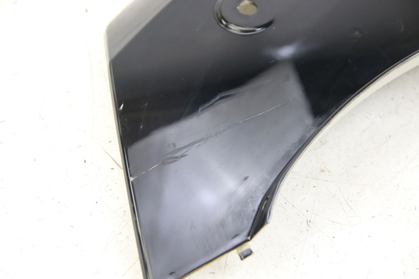 photo de Złącze górnej tylnej owiewki RAZZO STEED 125 (2012 - 2018) - Inny kąt widzenia