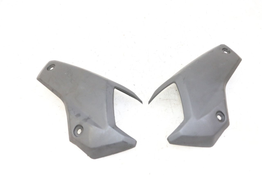 photo de Złącze górnej tylnej owiewki PEUGEOT STREETZONE I 2T 50 (2018 - 2020) - Widok główny