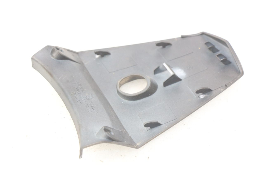 photo de Złącze górnej tylnej owiewki KYMCO SUPER 8 4T 50 (2018 - 2020) - Szczegół części