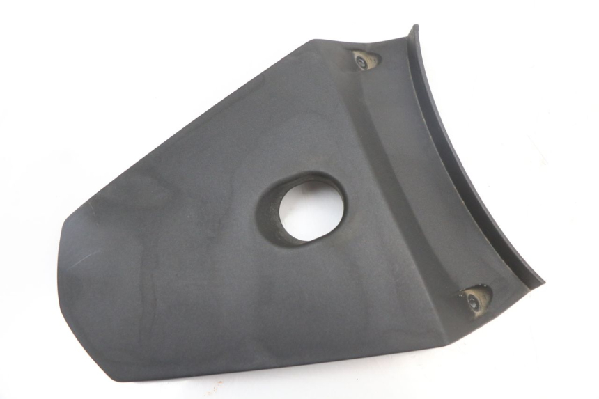 photo de Złącze górnej tylnej owiewki KYMCO SUPER 8 4T 50 (2018 - 2020) - Szczegół części