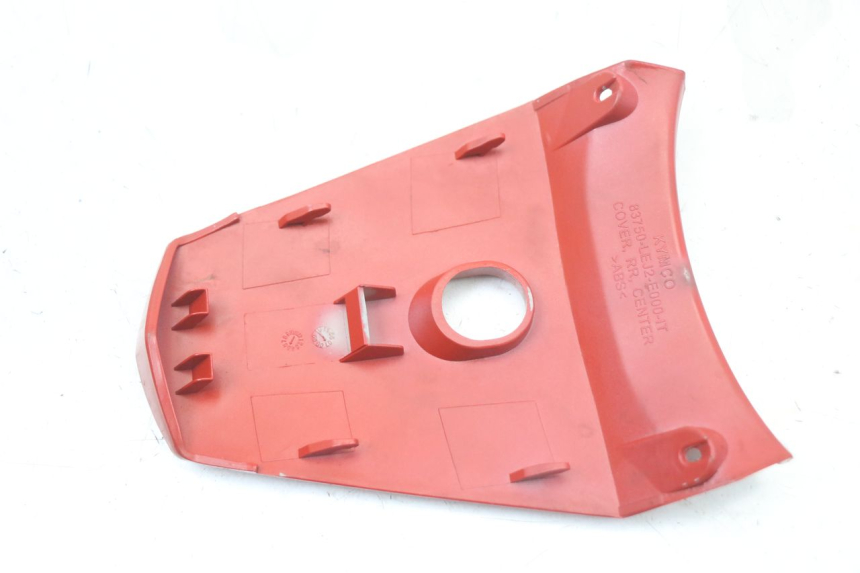 photo de Złącze górnej tylnej owiewki KYMCO SUPER 8 125 (2008 - 2015) - Widok ogólny