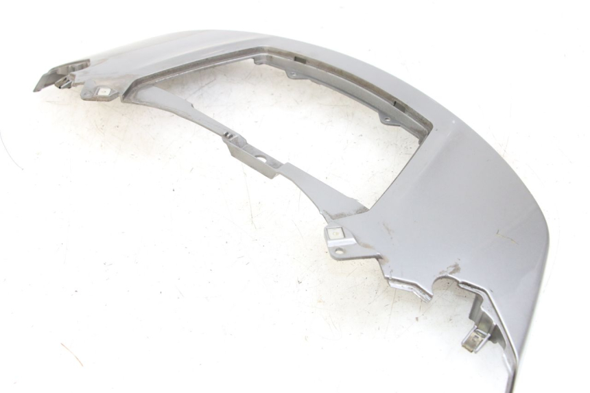 photo de Złącze górnej tylnej owiewki PIAGGIO X10 125 (2012 - 2017) - Punkty mocowania