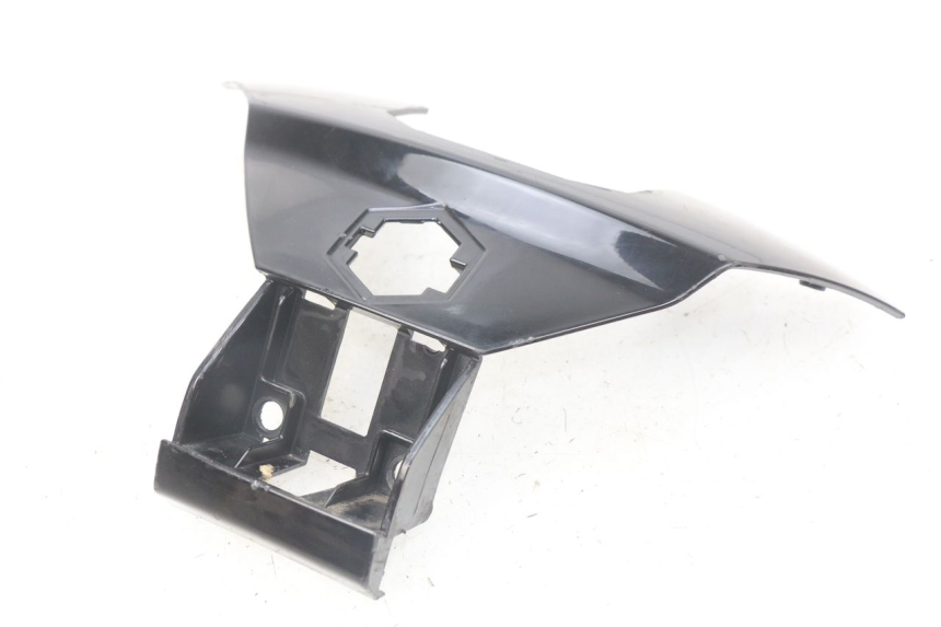 photo de Złącze górnej tylnej owiewki PIAGGIO X7 125 (2007 - 2013) - Widok główny