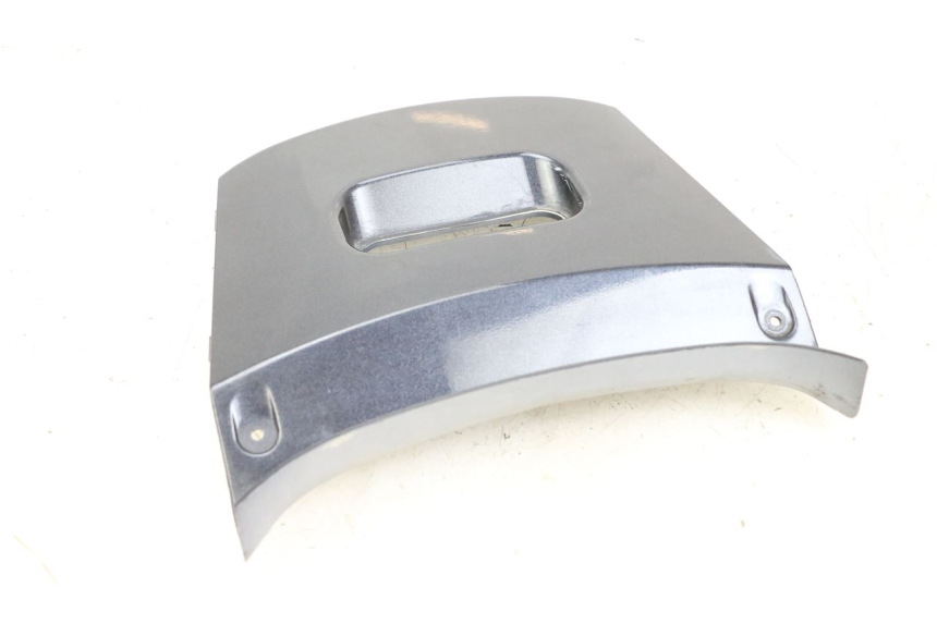 photo de Złącze górnej tylnej owiewki KYMCO XCITING 250 (2006 - 2009) - Inny kąt widzenia