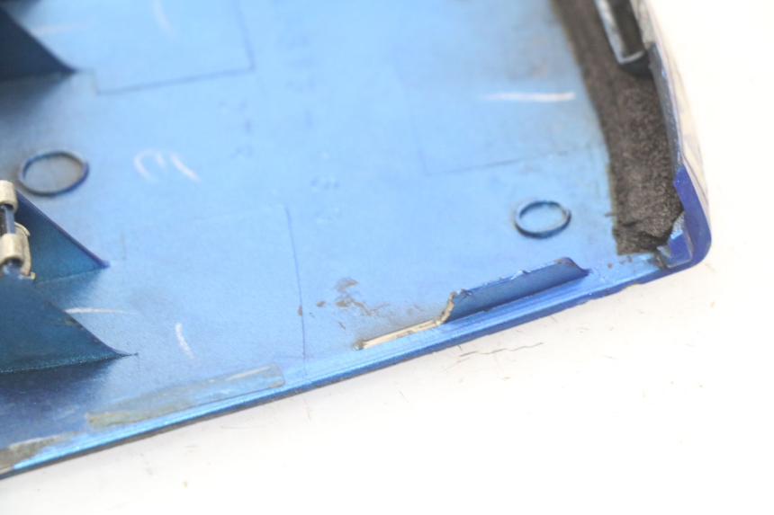 photo de Złącze owiewki tylnej SUZUKI SV S ABS 650 (2003 - 2009) - Zoom stanu zużycia