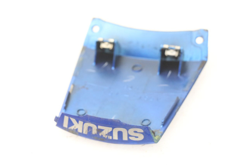 photo de Złącze owiewki tylnej SUZUKI SV S ABS 650 (2003 - 2009) - Zbliżenie techniczne